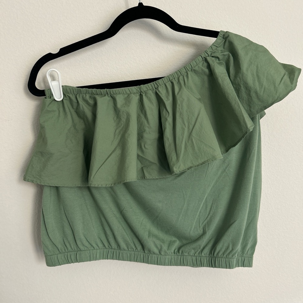 A New Day Green Off The Shoulder Ruffle Crop Top